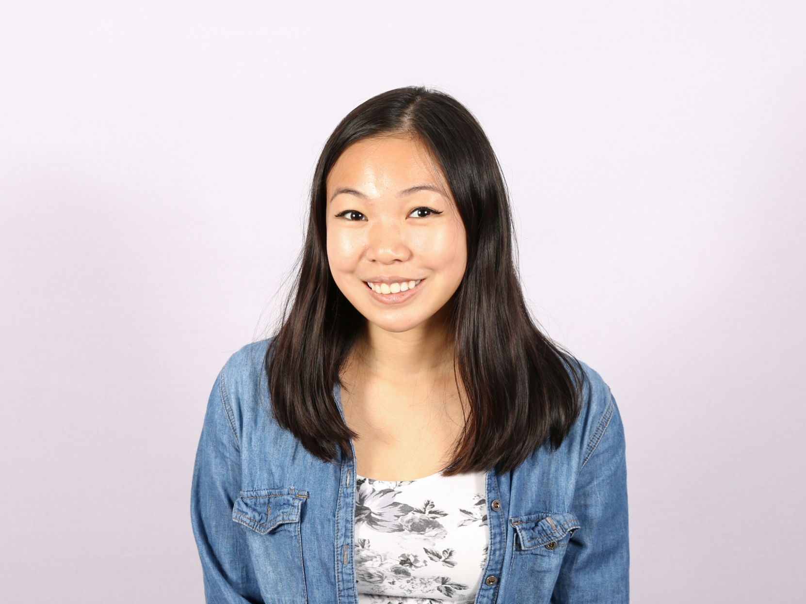 Vivian Cheng Headshot